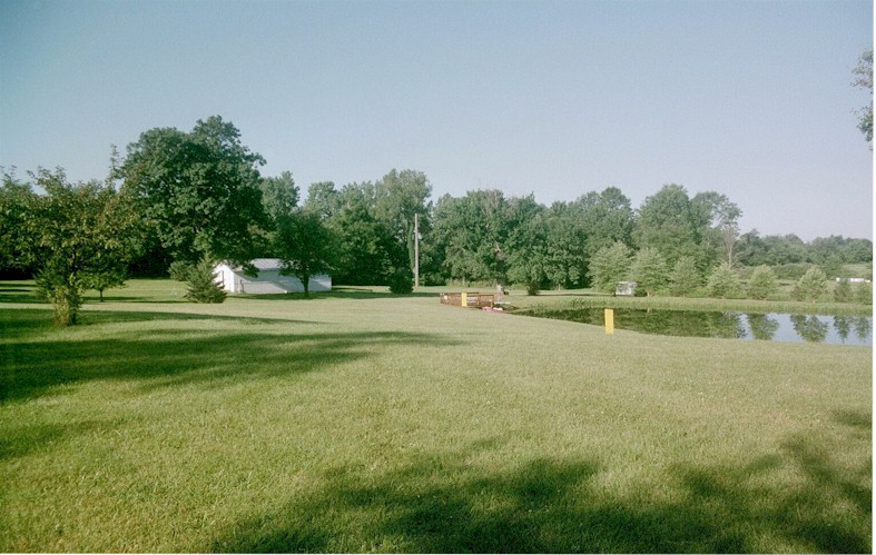 ClosebyW3.jpg (126178 bytes)